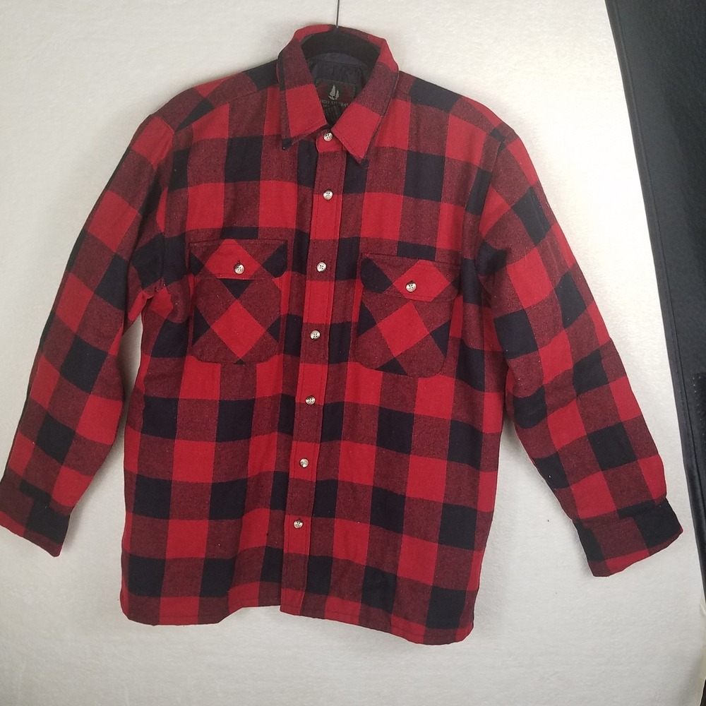 High Sierra Flannel Shirt Jacket Mens M Red Black Wool Quilted Buffalo Plaid VTG